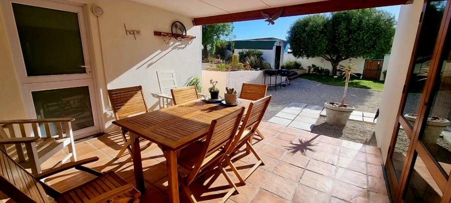 2 Bedroom Property for Sale in Vanrhynsdorp Western Cape